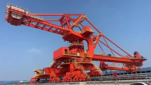 Stacker-Reclaimer