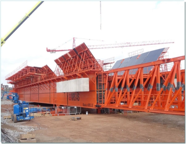 Movable Scaffolding System Movable Scaffolding System